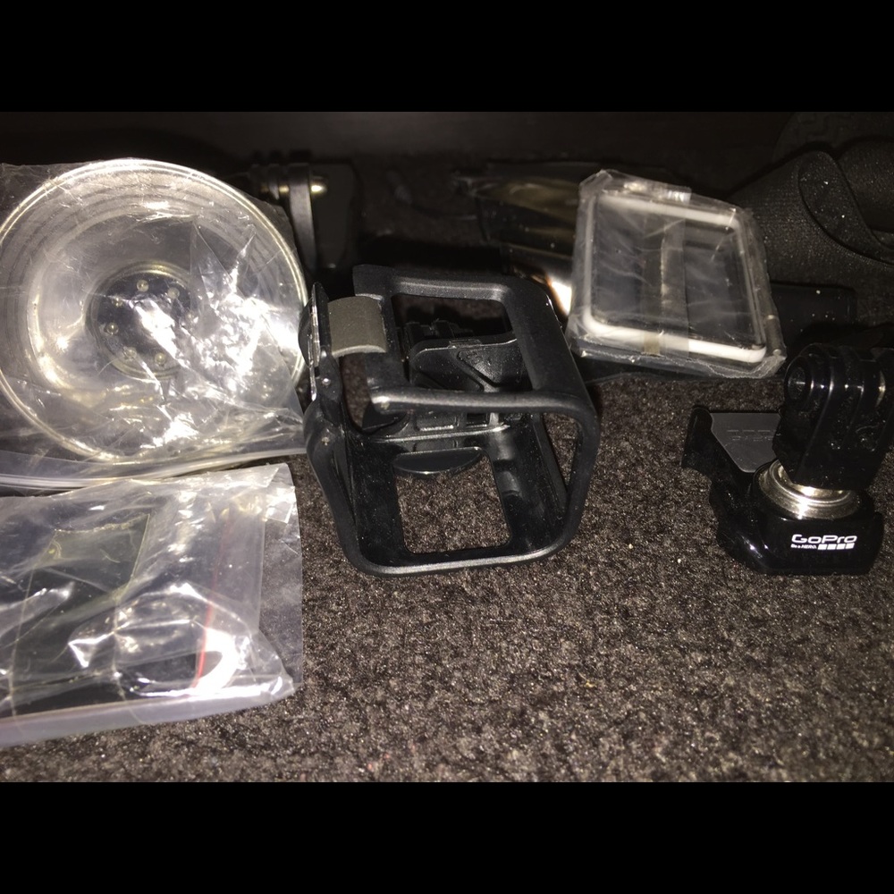 Go pro accessories - Picture 3 of 5